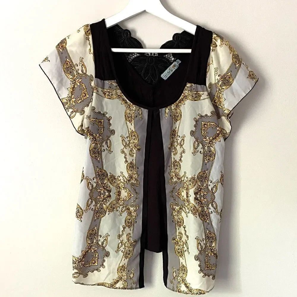 Unity world wear Split front layered lace back - Picture 2 of 5